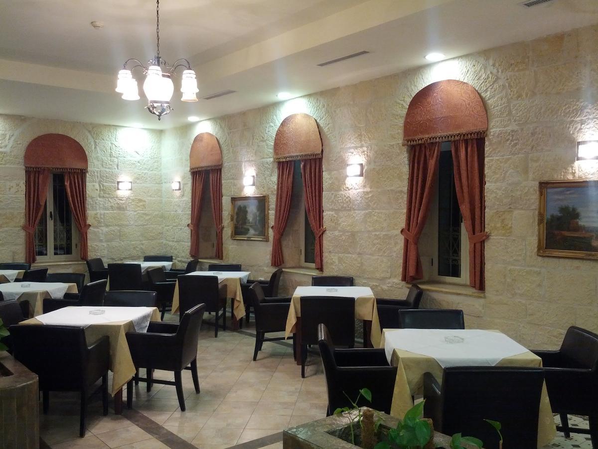 Alhambra Palace Hotel Suites - רמאללה מראה חיצוני תמונה